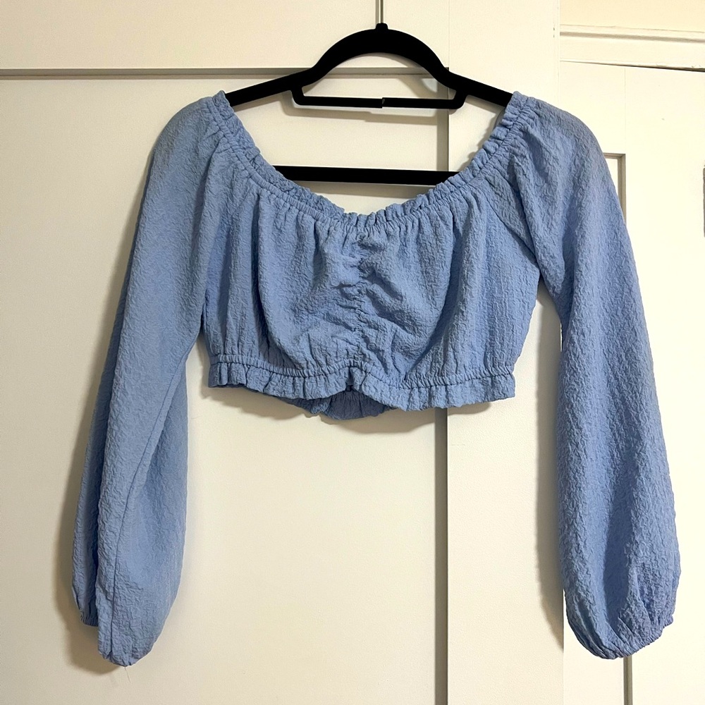 Off shoulder, long sleeve crop top